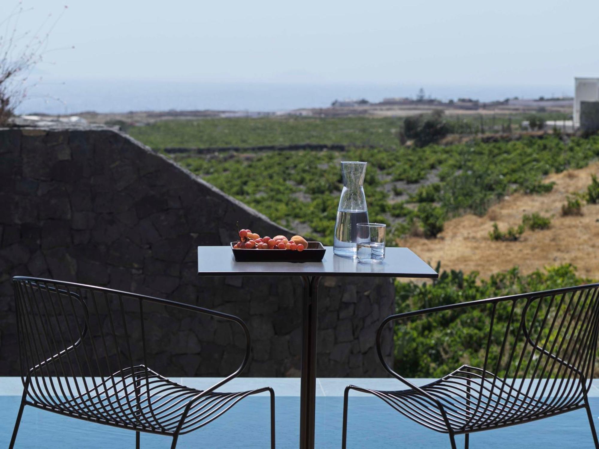 Magma Resort Santorini, In The Unbound Collection By Hyatt Vourvoulos Ngoại thất bức ảnh