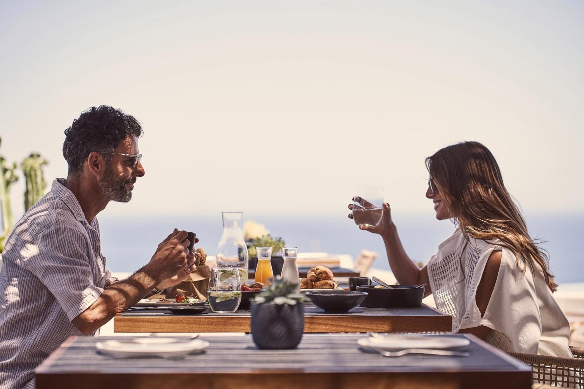Magma Resort Santorini, In The Unbound Collection By Hyatt Vourvoulos Ngoại thất bức ảnh
